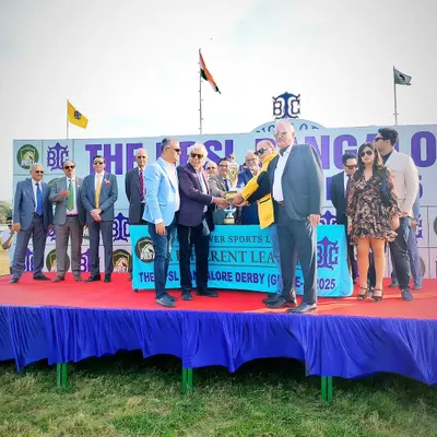 The presentation of the HPSL Bangalore Derby (Grade I) trophy. We work with our title sponsors like HPSL to create a powerful brand presence throughout the event, ensuring maximum exposure to a high-net-worth audience.