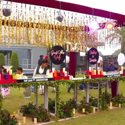 This daytime bar setup shows our ability to create a fun and inviting space for guests. We managed the entire station, from the physical bar and signage to coordinating with the bartending staff.