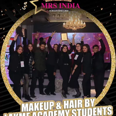 A proud moment for our students, receiving awards on stage for their exceptional makeup and hair styling at the Mrs. India Subcontinent 2024 pageant. This is the kind of recognition that launches careers.