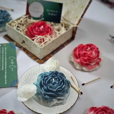 My Scented Peony Candles, shown here in a premium gift box and displayed on a plate. Their gentle glow transports you to a world of timeless elegance and tranquility.