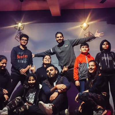 A happy group photo with my students at the studio. This is the kind of positive and friendly environment I foster in every class.
