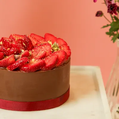 Our most beloved cake, the Chocolate Strawberry Gateau. This irresistible pairing of rich chocolate and fresh strawberries is a taste of pure happiness.