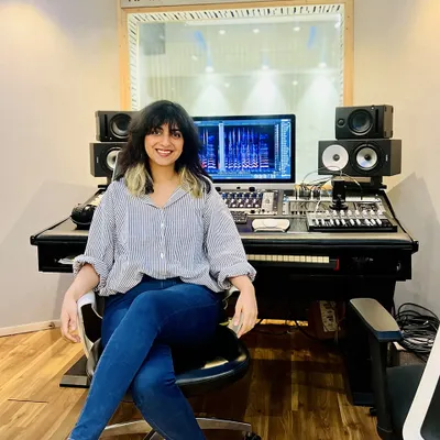 We were excited to have the talented singer-songwriter Sukhnidh Kaur in our studio, working on her upcoming music. Here she is at the command center, dialing in her sound.