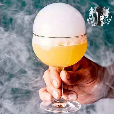 We're more than just bartenders, we're cocktail artists. Here, a Flavour Blaster is used to create an aromatic bubble, adding a touch of theatre and a burst of scent right before you take a sip.