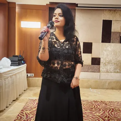 Whether addressing a small team or a large audience, your ability to communicate effectively is crucial. I coach leaders and professionals on mastering their stage presence, from vocal tone to non-verbal cues.