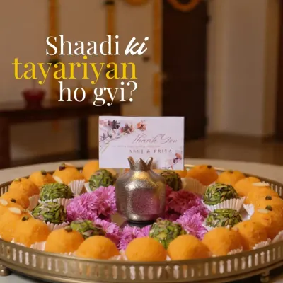 Are your 'shaadi ki tayyariyan' complete? This elegant platter is perfect for serving sweets to guests, featuring a personalized thank you card for that extra thoughtful touch.