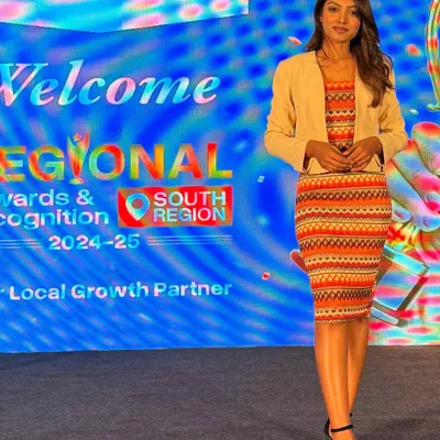 On stage for Vashi Integrated Solutions, where I hosted the South Region R&R event in Kannada, Tamil, and Telugu. Multilingual hosting is my specialty and my passion.