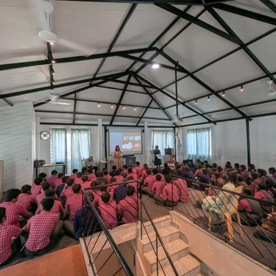 A wide view of our workshop at Lawrence High School. It's amazing to see so many students engaged and eager to learn about animal welfare. Change starts with education, and these children are the future.