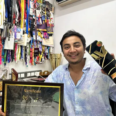 Proudly holding my award for Best Wedding DJ 2023 from WV Connect. This recognition means the world to me and my team.