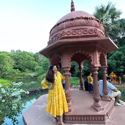 This yellow bandhani print dress is one of my popular maternity designs. It's designed to be a comfortable nursing dress with easy-to-access concealed zippers.