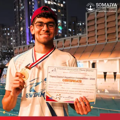 Dev Sardhara, our B.Sc. Sports and Exercise Science student, proudly displays his first-place medal and certificate from the Aquathlon 2026.