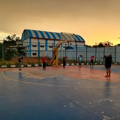 An early start at our Vidyaranyapura basketball camp. We believe a good warm-up is key to a great session and helps build the overall fitness and stamina needed for the game.