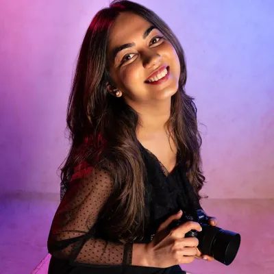 This is me, Stuti. I believe every person and every brand has a unique story to tell. While I specialize in newborns and families, I also love creating portraits that celebrate you as an individual.