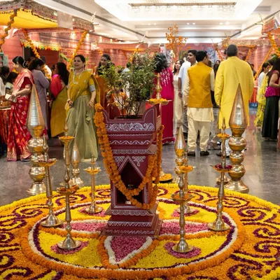 A beautiful Janmashtami celebration we catered, featuring a stunning floral rangoli and a traditional Tulsi plant centerpiece. We take pride in creating atmospheres that honour the spirit of every festival.