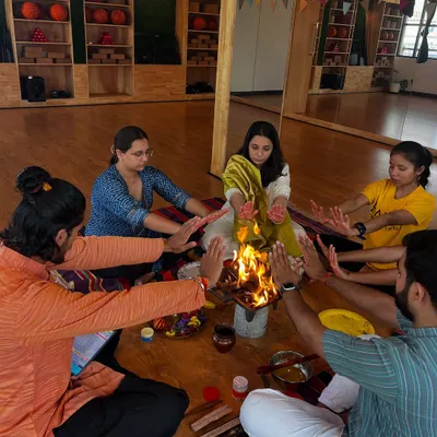 Together, we generate warmth and positive energy. Our community gathers around the sacred havan fire, a ritual we perform to mark new beginnings and set intentions for our shared practice and learning.