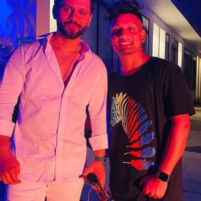 A great moment captured with singer Rahul Vaidya. It's always a pleasure to work with such professional and talented artists on big stage shows.