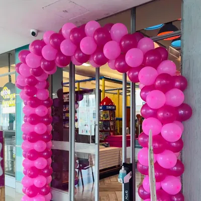 The entrance to our Barbie party featured this beautiful pink balloon arch. It creates a fantastic first impression and a wonderful photo opportunity for the birthday girl and her guests as they arrive.