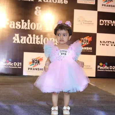 This little star is ready for her on-ground audition. We create a friendly atmosphere to make sure everyone feels at ease.