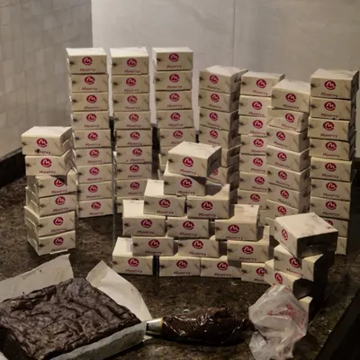 This was a huge but rewarding order of 100 brownies for a baby shower. Handling bulk orders like this has taught me so much about planning, consistency, and turning my passion into a real business.