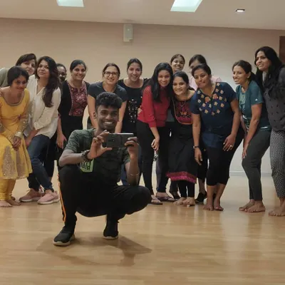 A selfie with my amazing ladies-only batch. The first day was houseful, and their energy and enthusiasm is what makes me love my job as a dance instructor.