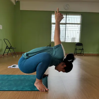 Can you squat with ease? This is Malasana, a fundamental pose for hip flexibility and relieving back stiffness. If this is a challenge, it’s a sign to start your yoga journey to become younger, stronger, and truly happier.
