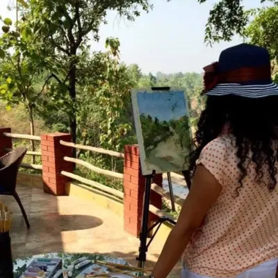 Finding balance between my passion for art and motherhood has been a journey. I've learned that pursuing what you love makes you a more fulfilled person, and my workshops are built on this idea of taking time for yourself to create and recharge.