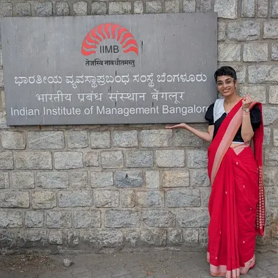 Back on campus at IIM Bangalore. It's always a privilege to be invited to prestigious institutions to share my insights on dating, relationships, and building social connections in the modern world.