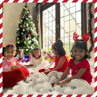 The magic of Christmas through the eyes of a child is truly special. Our winter wonderland setup, complete with fluffy "snow," created a joyful and immersive experience for our little ones.