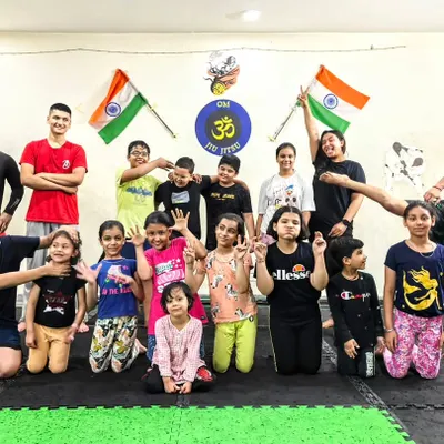 Look at these happy faces. I make sure our kids' sessions are full of energy and fun, because training is more productive when you enjoy it. This is from one of our weekend summer camp batches.