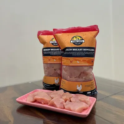 Our Chicken Breast Boneless is a perfect lean protein for daily meals. It's fat-free, cut into bite-sized chunks, and available in custom packaging sizes.