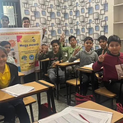 Our Dausa center students are all geared up for the Mathopedia 2024 competition. Their enthusiasm is infectious!