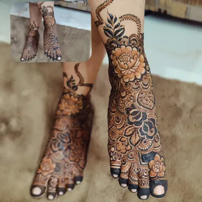 A breathtaking full floral design for bridal feet. The way the pattern covers the entire foot and ankle is just so luxurious.