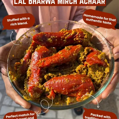 A close-up of our freshly prepared Lal Bharwa Mirch Achaar. The rich blend of spices is a perfect match for dal-chawal and rotis.