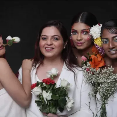 A wonderful moment in the studio with my models after a creative editorial shoot. This is where the magic happens!
