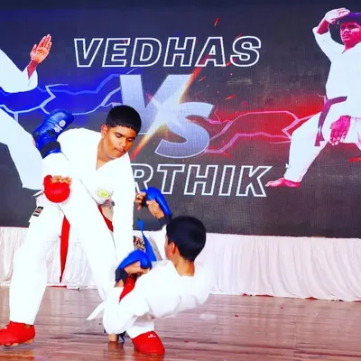 Knowing the right technique is only half the battle; applying it at the right moment is what makes a true fighter. This sparring match highlights the timing and strategy we teach in our Kumite classes.