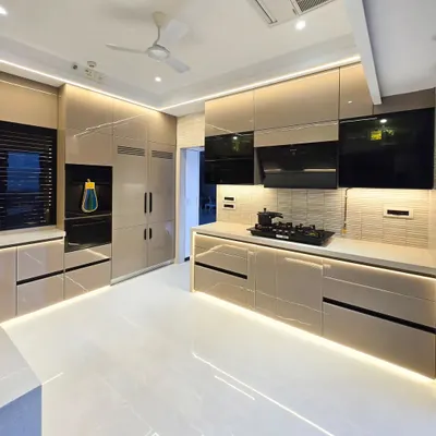 A sneak peek of our latest kitchen at the prestigious Piramal Aranya. This project is a great example of a modular kitchen's advantage, as the hardware and appliances were reused from a previous home.