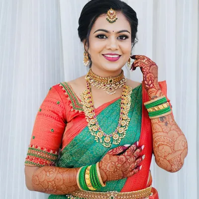 "Always be the leading lady of your own life." This bride is radiating confidence and happiness after her makeover. Her smile is the best testimonial.