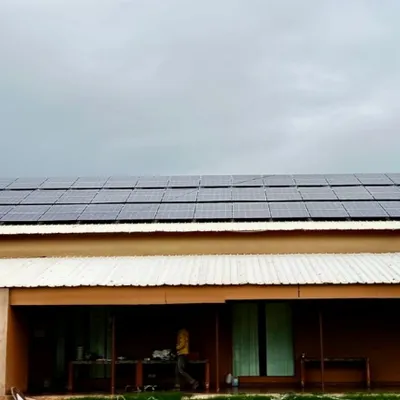 A 106 kWh TOPCon solar system installed at a hotel on Hoskote Highway, Bangalore. This project helps the business reduce its significant energy costs from lighting and air conditioning, showcasing a commitment to sustainability.