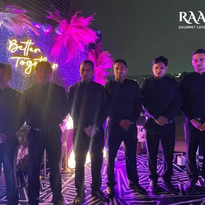 Meet my dream team. My professional staff is fast, clean, and dedicated to providing impeccable service, ensuring your guests are well taken care of throughout the event.