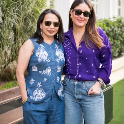 An outdoor shot from Rujuta Diwekar's book launch, with Kareena Kapoor. As an event photographer, I make sure to capture both the official stage moments and the more relaxed interactions between guests.