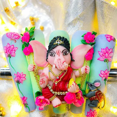 Our masterpiece 5D Ganesha, created entirely with gel. This level of detailed sculpting is a key part of our advanced diploma courses.