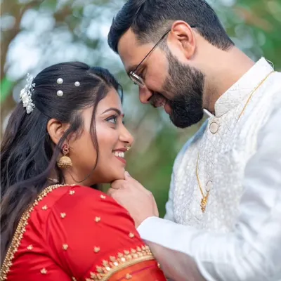 A close, intimate portrait of Nikhil and Namrata. Capturing the way a couple looks at each other is my favorite part of any engagement shoot.