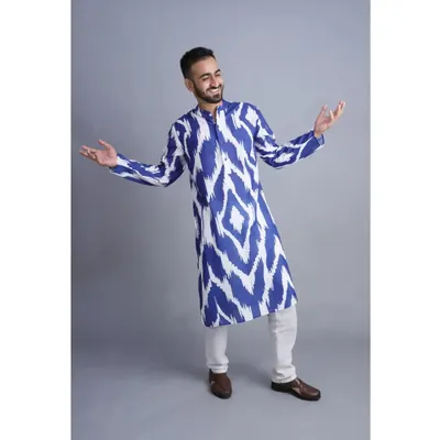 This is a men's kurta shot for an e-commerce catalogue. Working with models on a neutral grey background helps showcase the product's fit, design, and how it moves.
