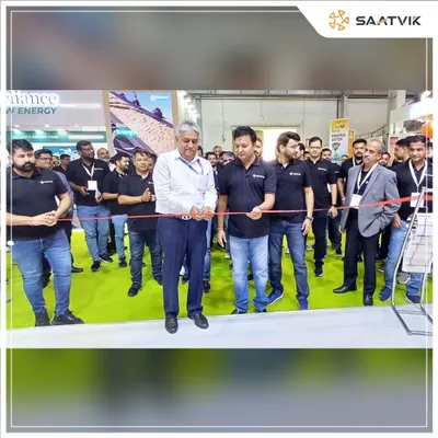 A powerful start to the REI Expo 2024, with our stall inaugurated by Mr. Akhileshwar Singh, Director of Finance at SJVN. The event marked the unveiling of our latest N-TOPCon G12 R modules and solar-powered pumps.
