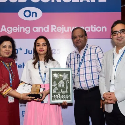 It was an honor to receive this award and be part of the IADVL DSB Conclave on Ageing and Rejuvenation. Discussing the science of aging with my peers is crucial to advancing our field.