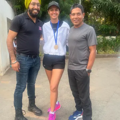 A moment of pure gratitude and surprise. Sometimes the universe rewards your consistency when you least expect it. It is a privilege to stand with my runners and celebrate their achievements, big and small.