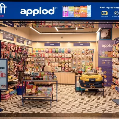 A look inside our brightly lit and well-organized store in Phoenix Marketcity, Mumbai. The aisles are stocked with a huge variety of pet food, treats, and essentials.