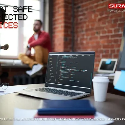 In a modern office, security extends beyond the front door to protect intellectual property and ensure employee safety. I install discreet camera systems and access kontrol to monitor sensitive areas without disrupting the work environment.