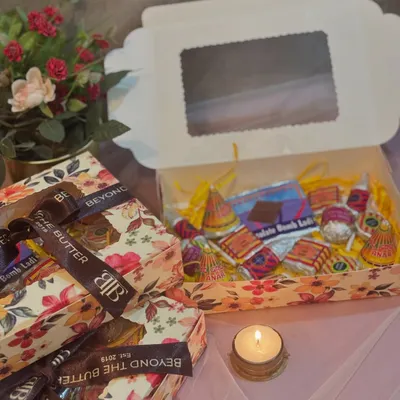 You can have your firecracker and eat it too. This video showcases my popular edible pataka chocolates, which are perfect for Diwali gifting. They come in a beautiful floral box, ready to delight.