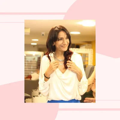 A little about me. I'm Rummy, a professional hair stylist and makeup artist trained at Vidal Sassoon London and Make-up Forever Paris. I believe in a consultative approach to help you express your inner beauty.